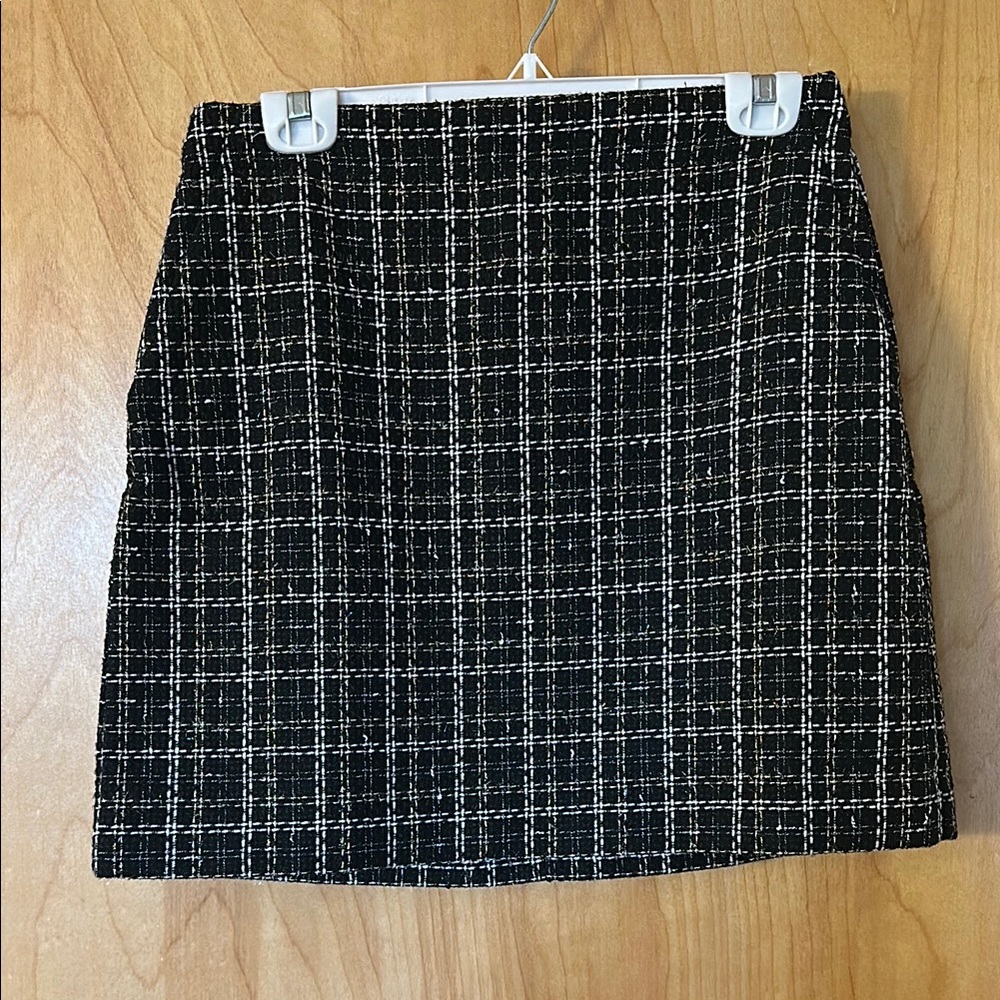 Loft Tweed Shimmery Plaid Black, Gold and White Skirt